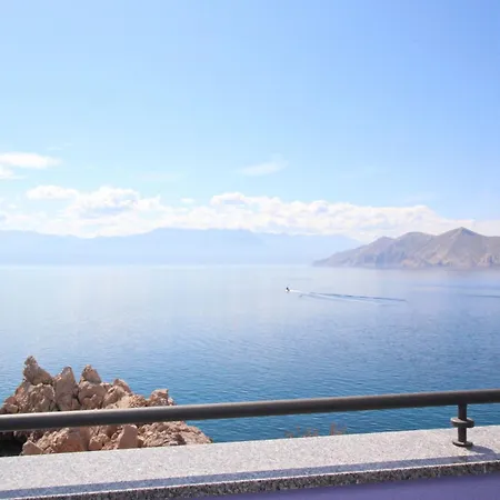 公寓 In Mit Eigenem Balkon By Interhome *