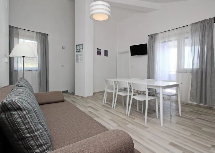 公寓 In Mit Eigenem Balkon By Interhome 巴斯卡