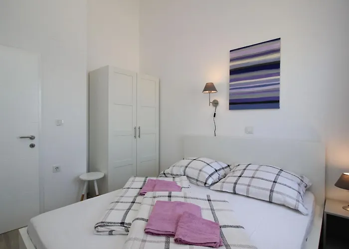 公寓 In Mit Eigenem Balkon By Interhome *