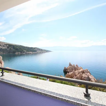 In Mit Eigenem Balkon By Interhome Apartament Baška
