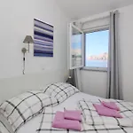 Apartment In Mit Eigenem Balkon By Interhome *
